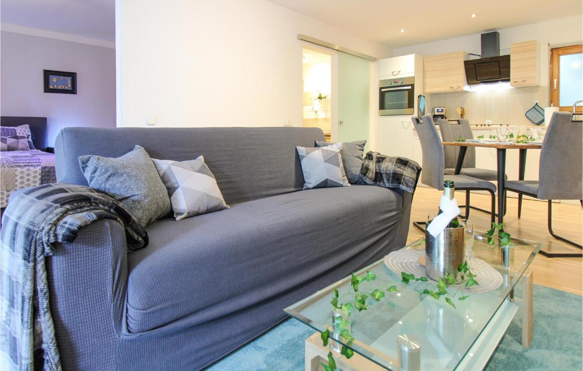Stunning Apartment In Deggingen With Wifi Luaran gambar