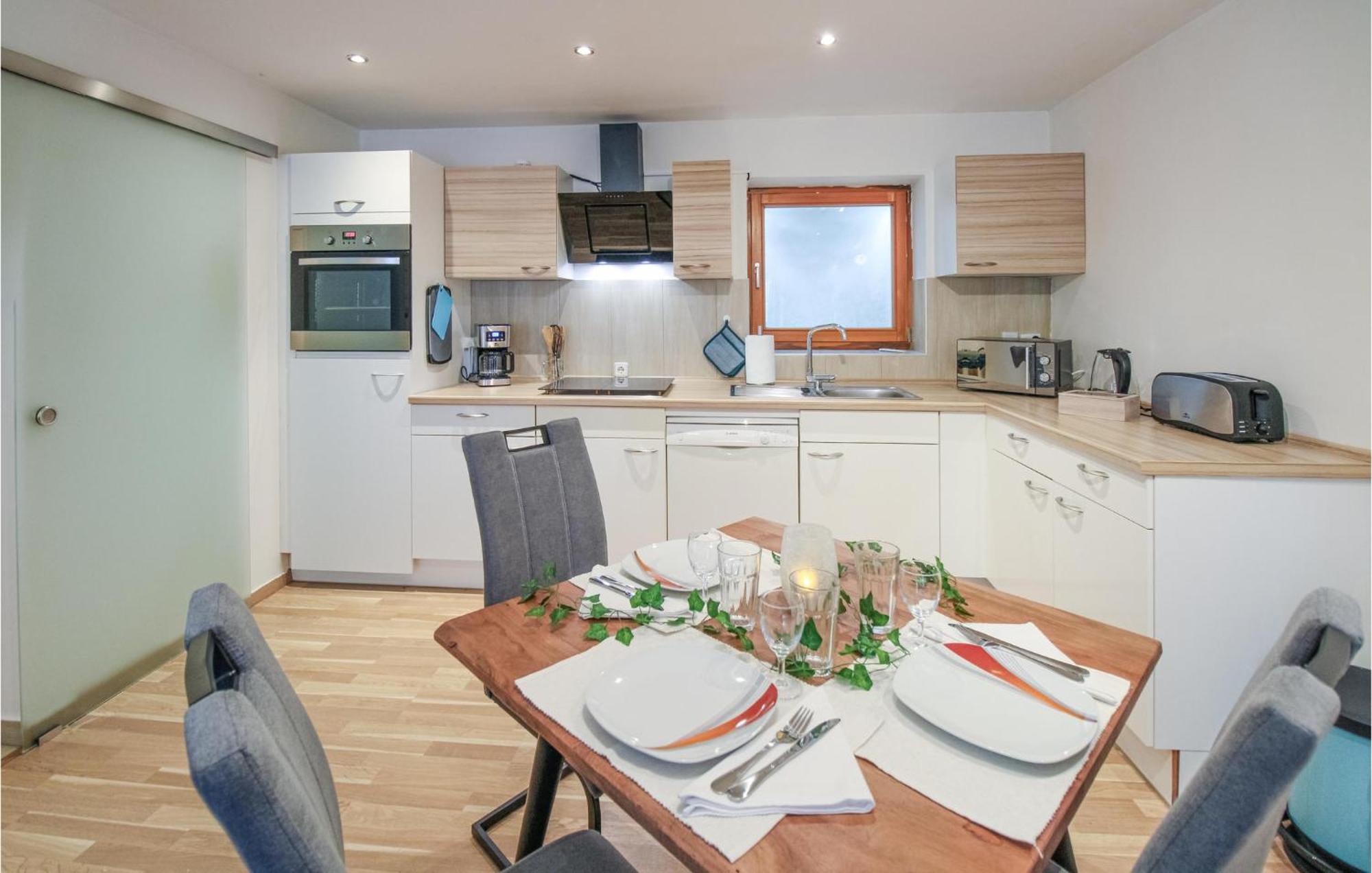 Stunning Apartment In Deggingen With Wifi Luaran gambar