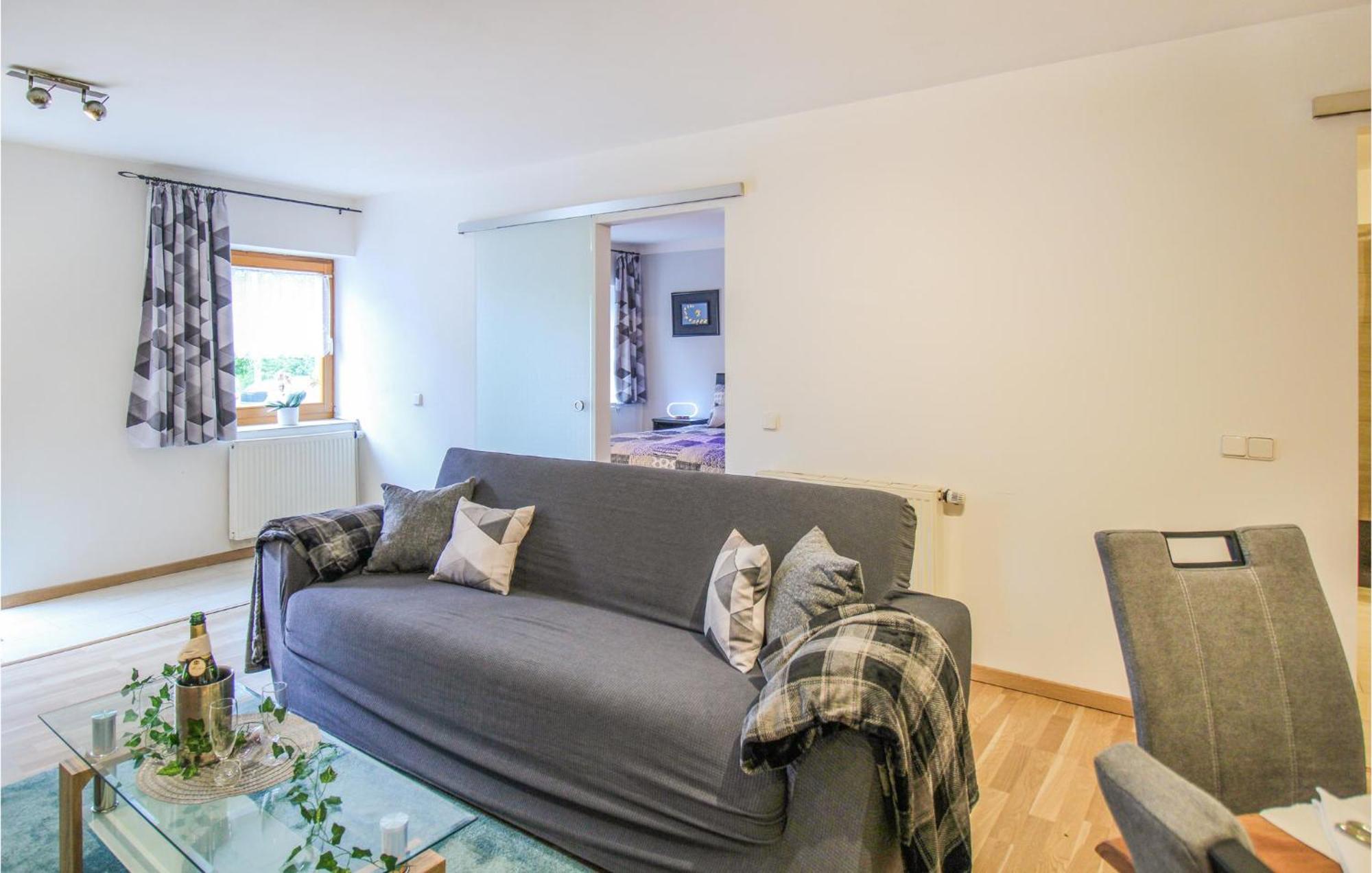 Stunning Apartment In Deggingen With Wifi Luaran gambar