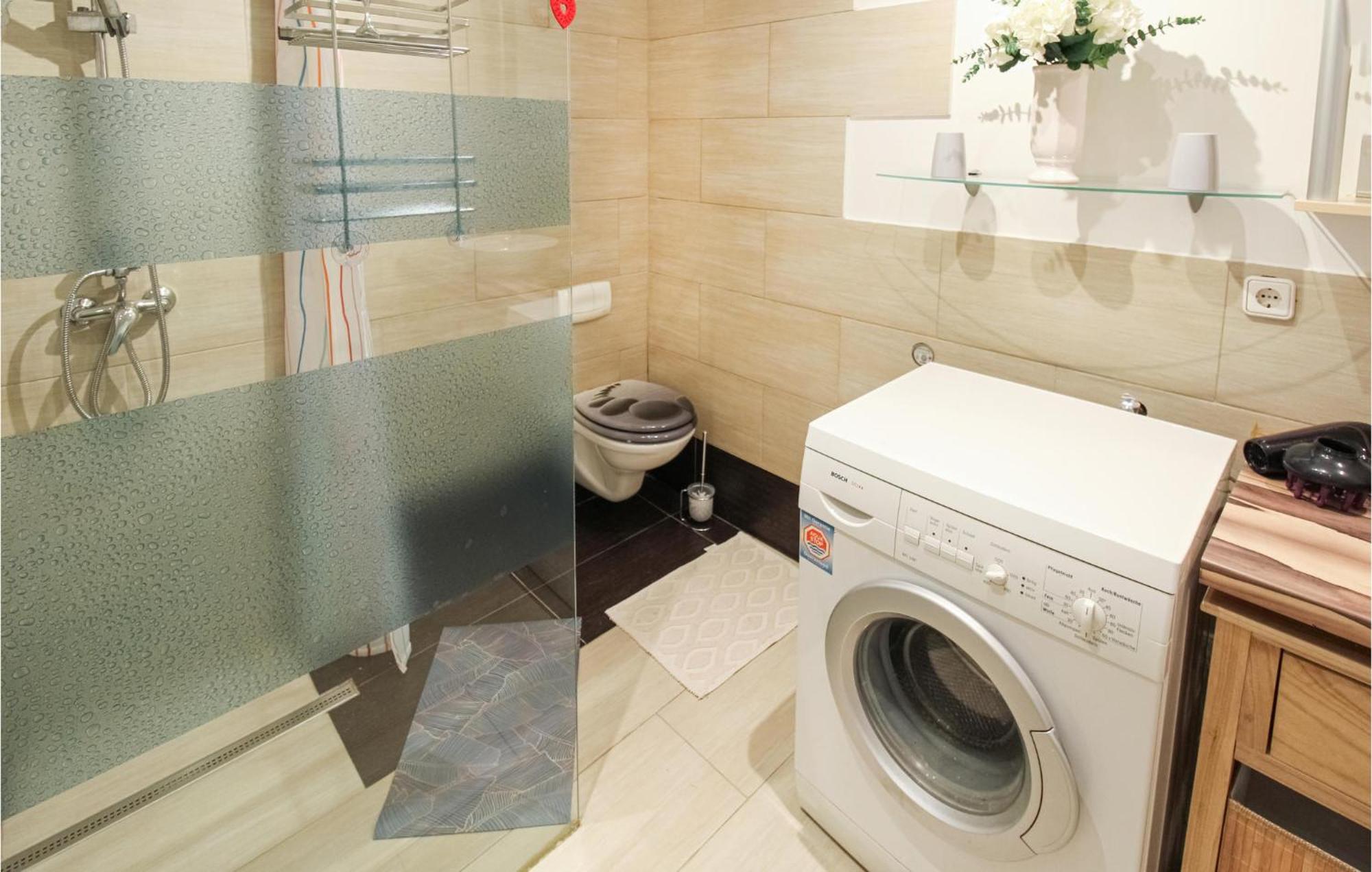 Stunning Apartment In Deggingen With Wifi Luaran gambar